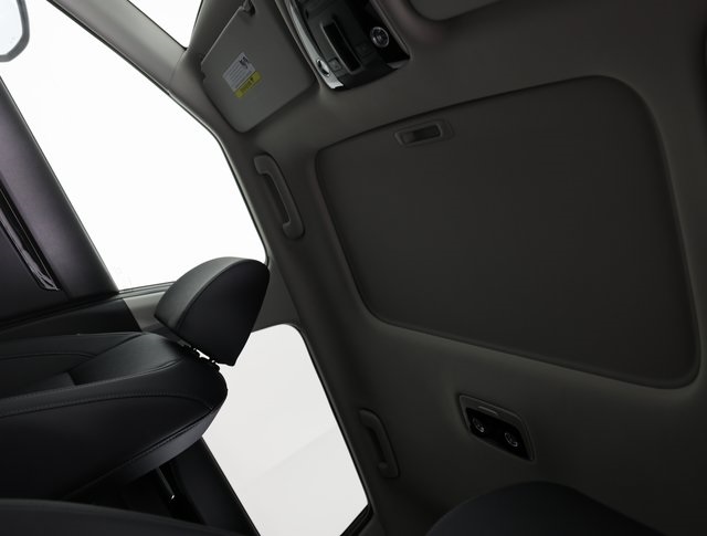 2025 Kia Seltos SX photo 11