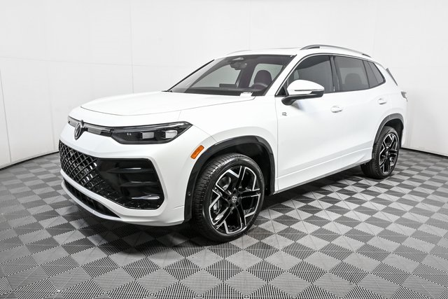 2025 Volkswagen Tiguan SEL R-Line Black photo 22