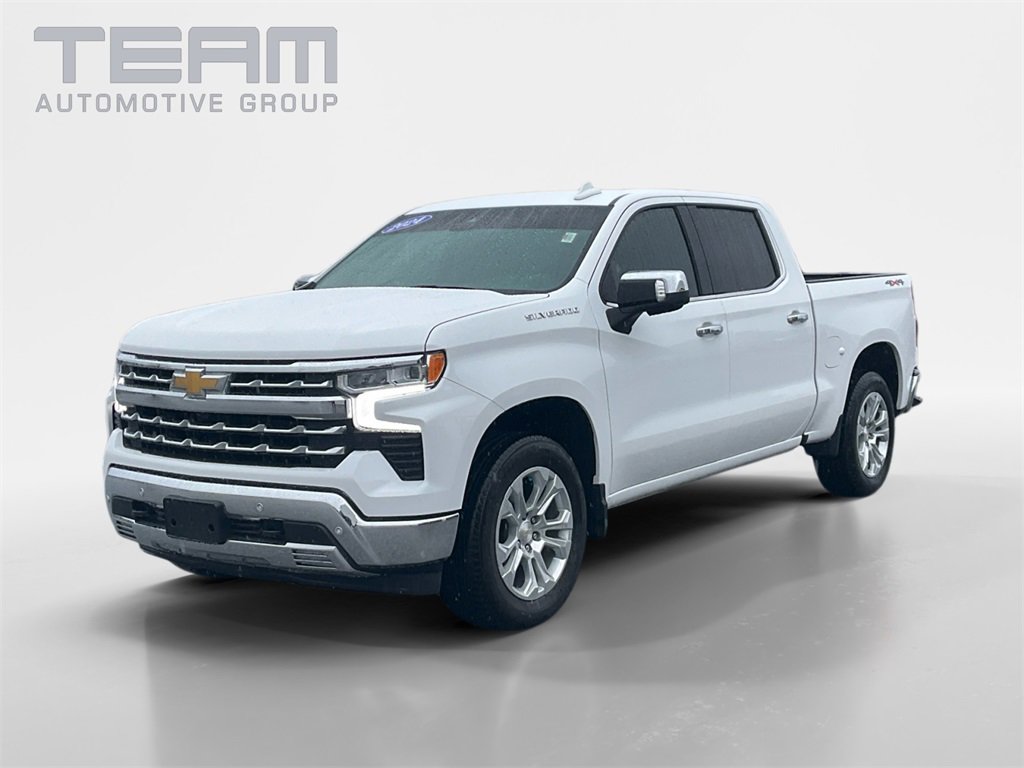 2024 Chevrolet Silverado 1500 LTZ photo 3