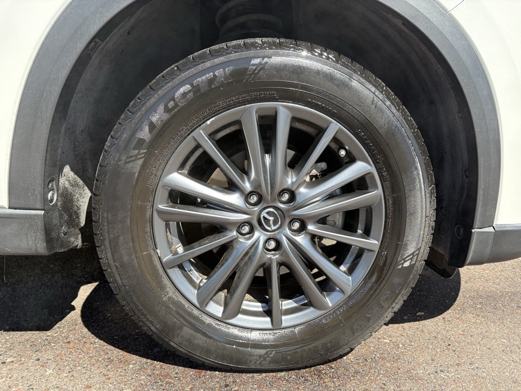 2019 Mazda CX-5 Touring photo 4