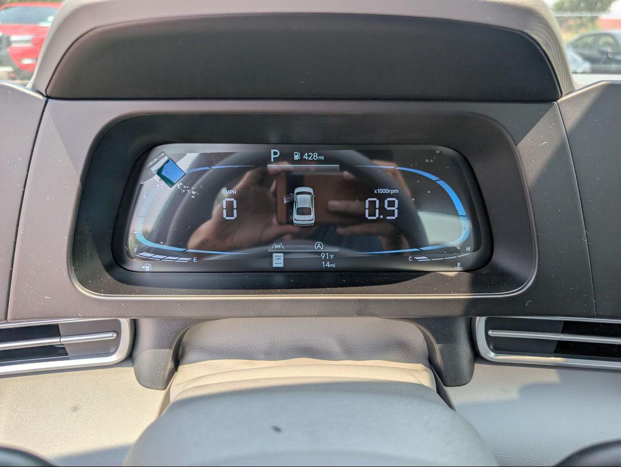 2025 Hyundai Elantra SE photo 17