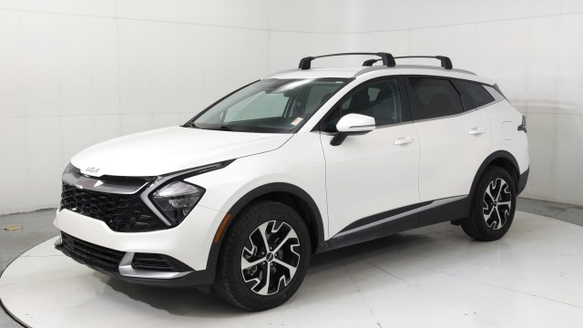 Used 2023 WHITE Kia EX image 1