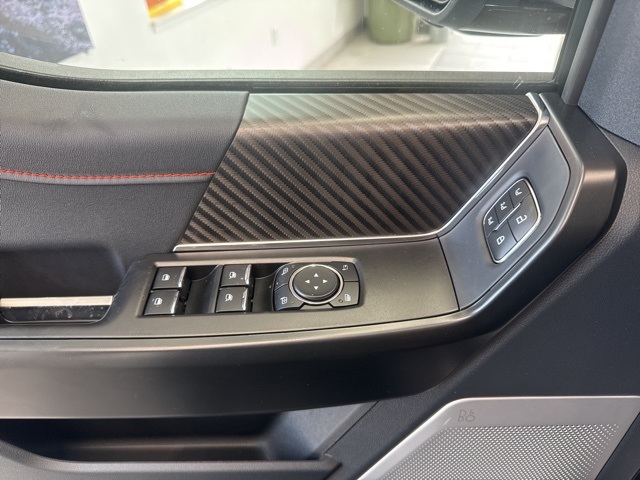 2025 Ford F-150 Raptor photo 13
