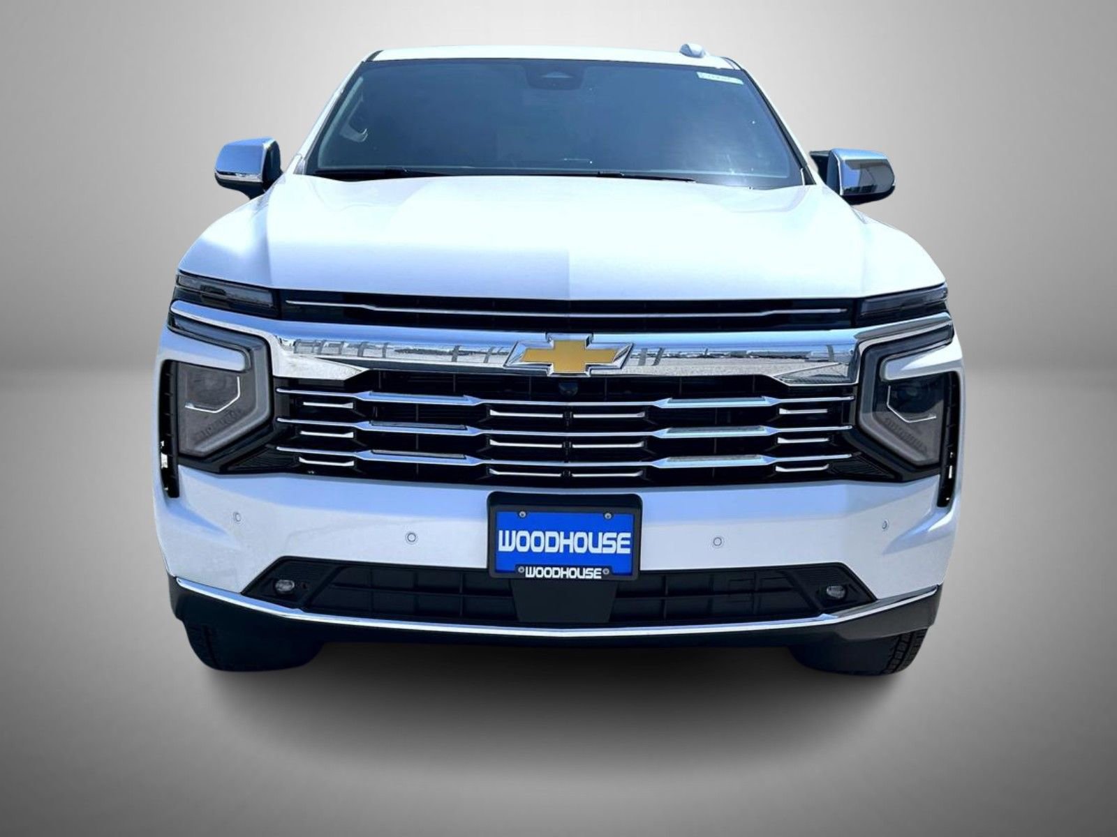 2025 Chevrolet Tahoe Premier photo 2