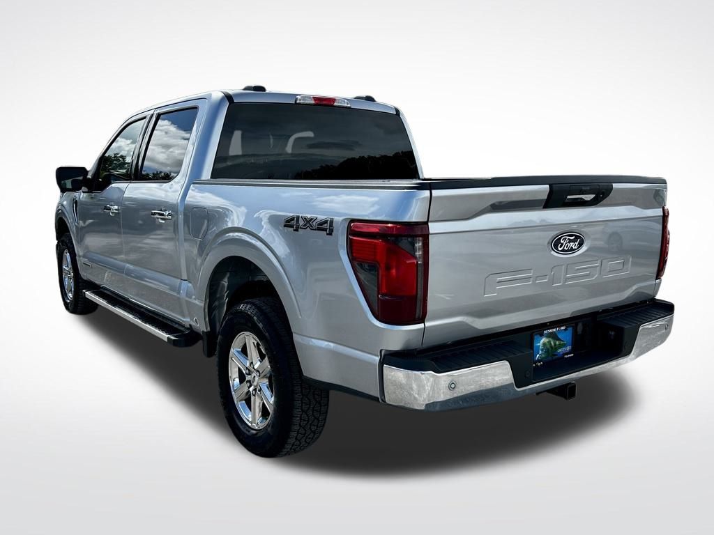 2024 Ford F-150 XLT photo 4