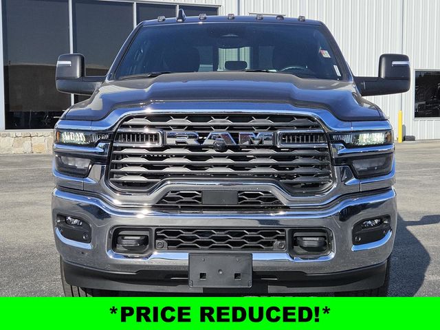 2026 Ram 2500 Tradesman photo 2