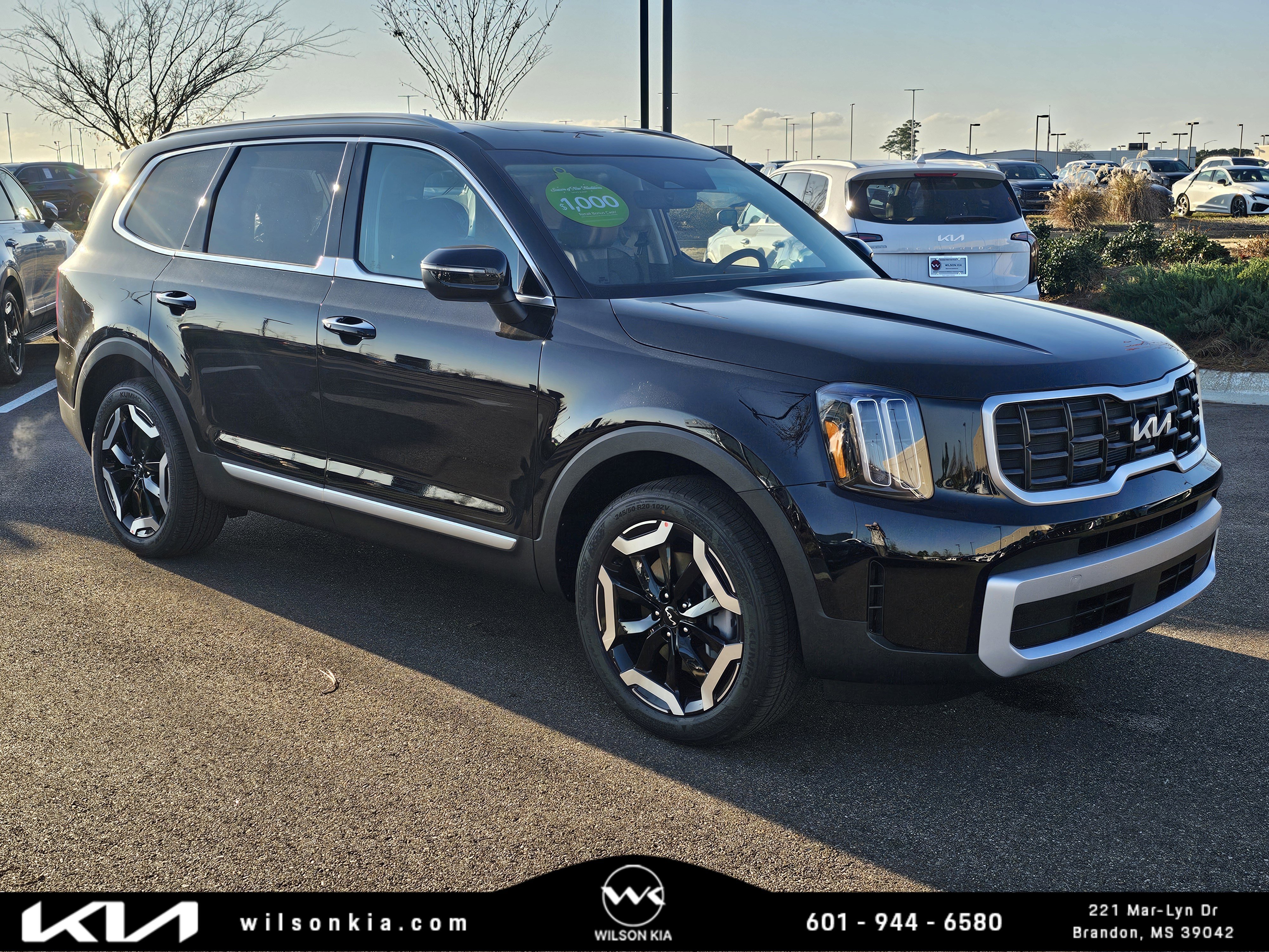 2025 Kia Telluride S's photo