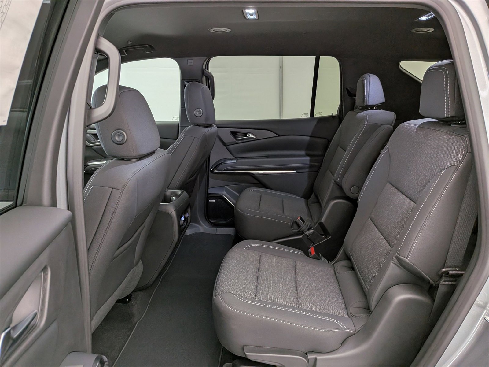 2026 Chevrolet Traverse photo 18