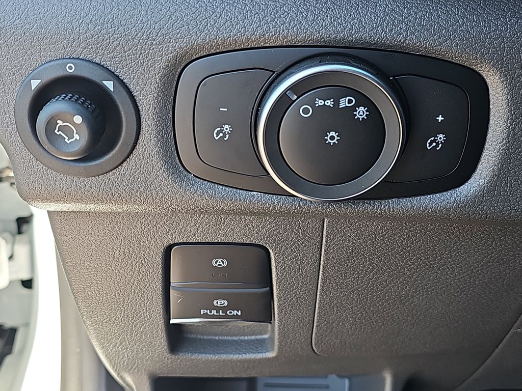 2025 Ford Transit photo 24