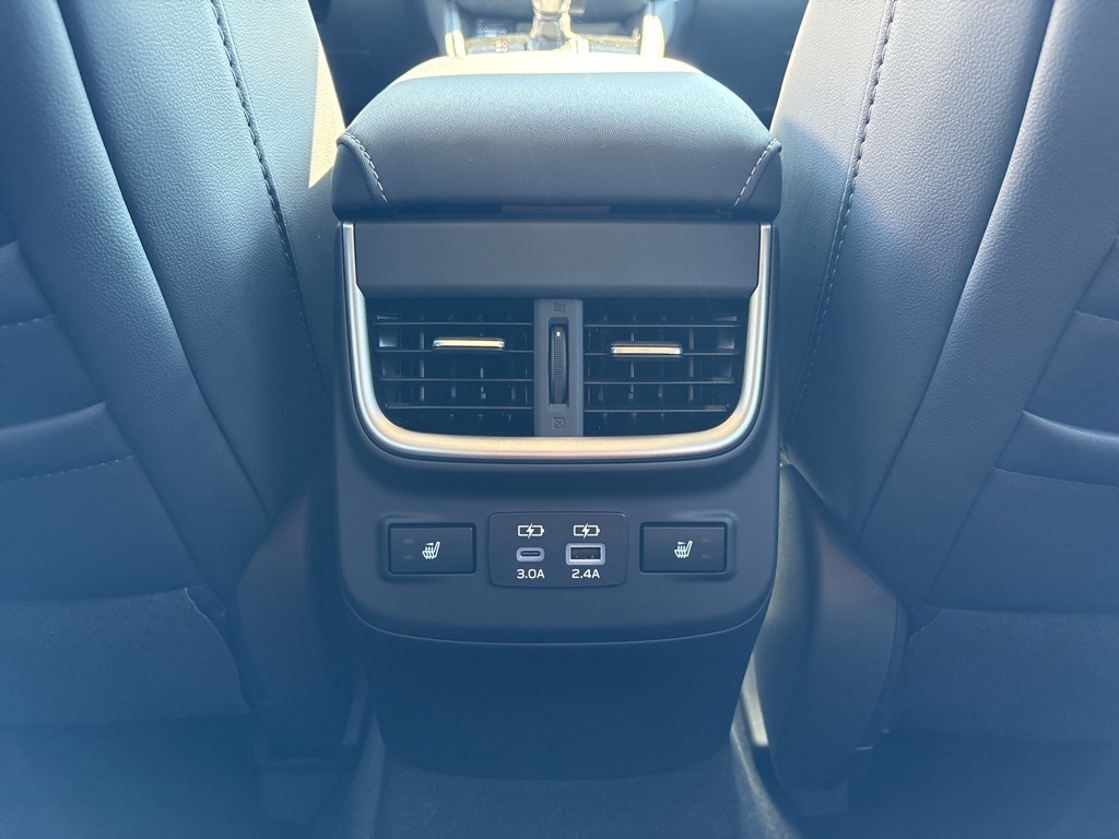 2025 Subaru Outback Limited XT photo 22