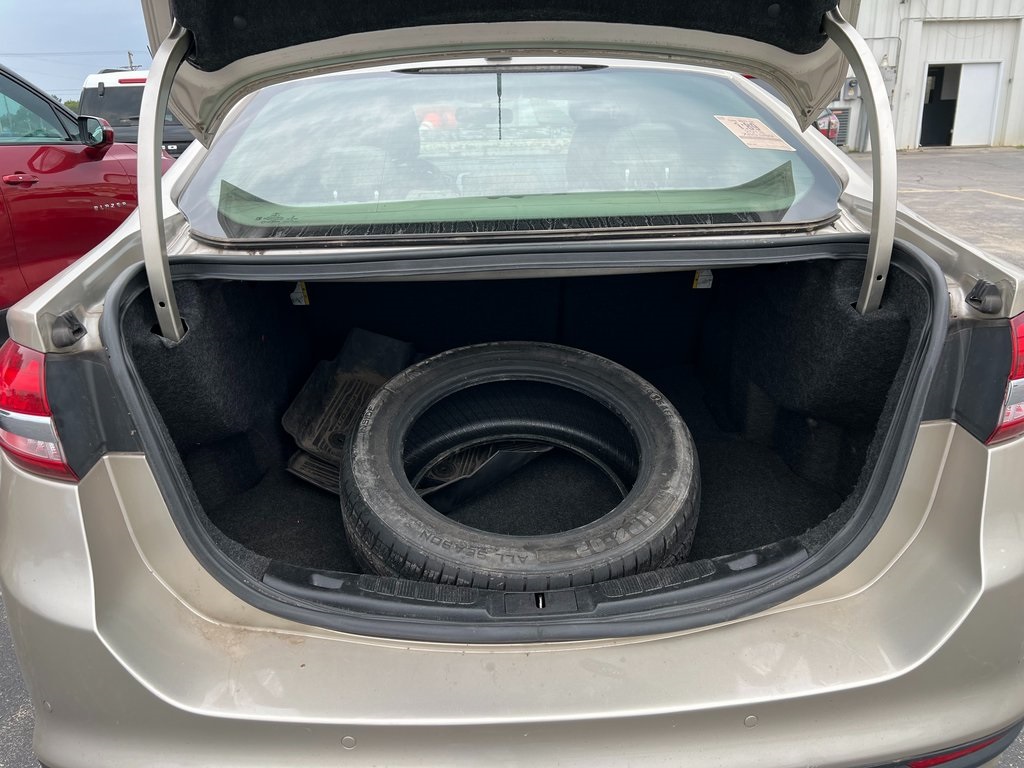 2018 Ford Fusion SE photo 6