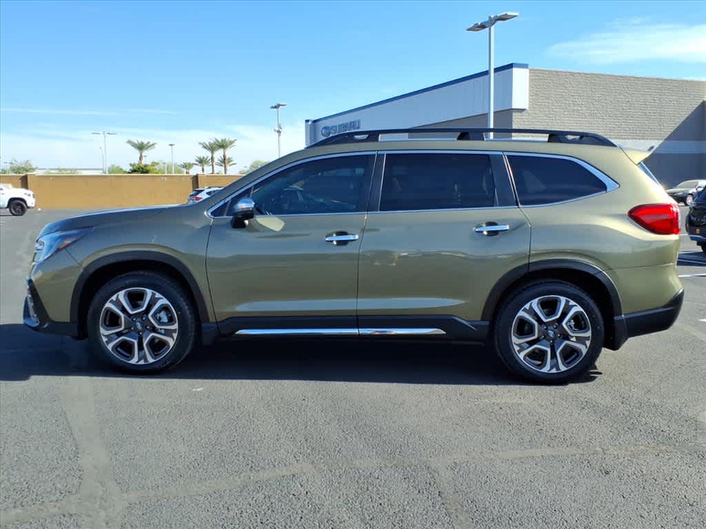2023 Subaru Ascent Touring photo 4