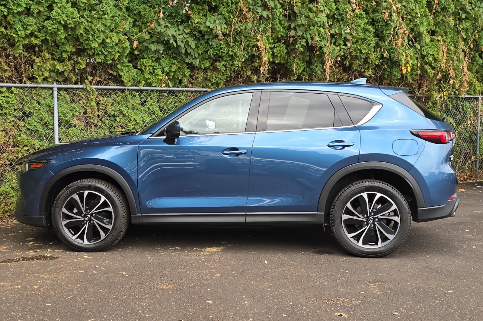 2022 Mazda CX-5 2.5 Premium Plus photo 7