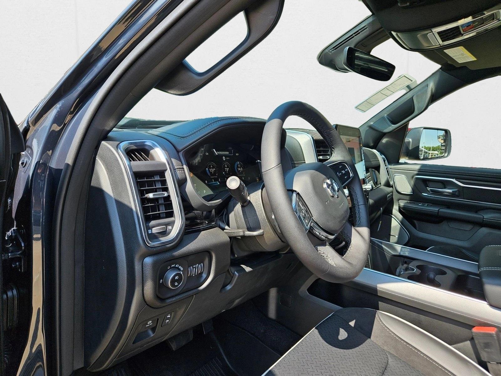 2026 Ram 1500 Laramie photo 3