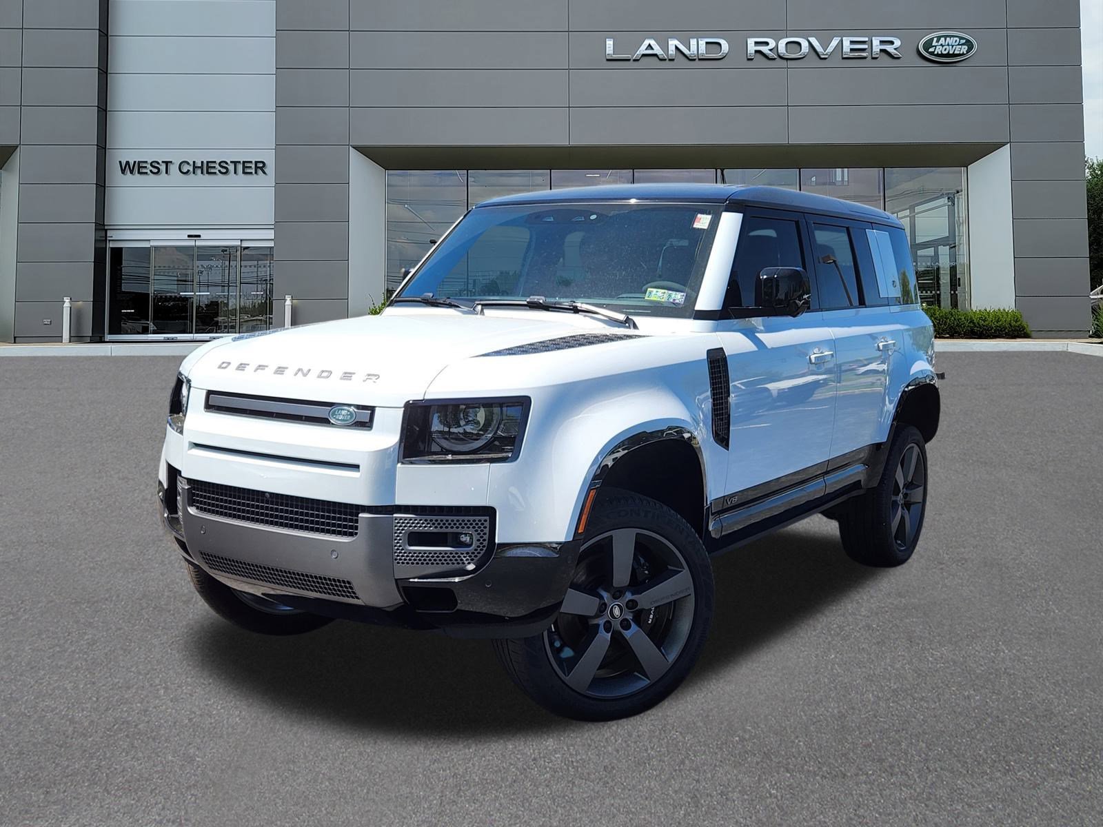 2023 Land Rover Defender V8