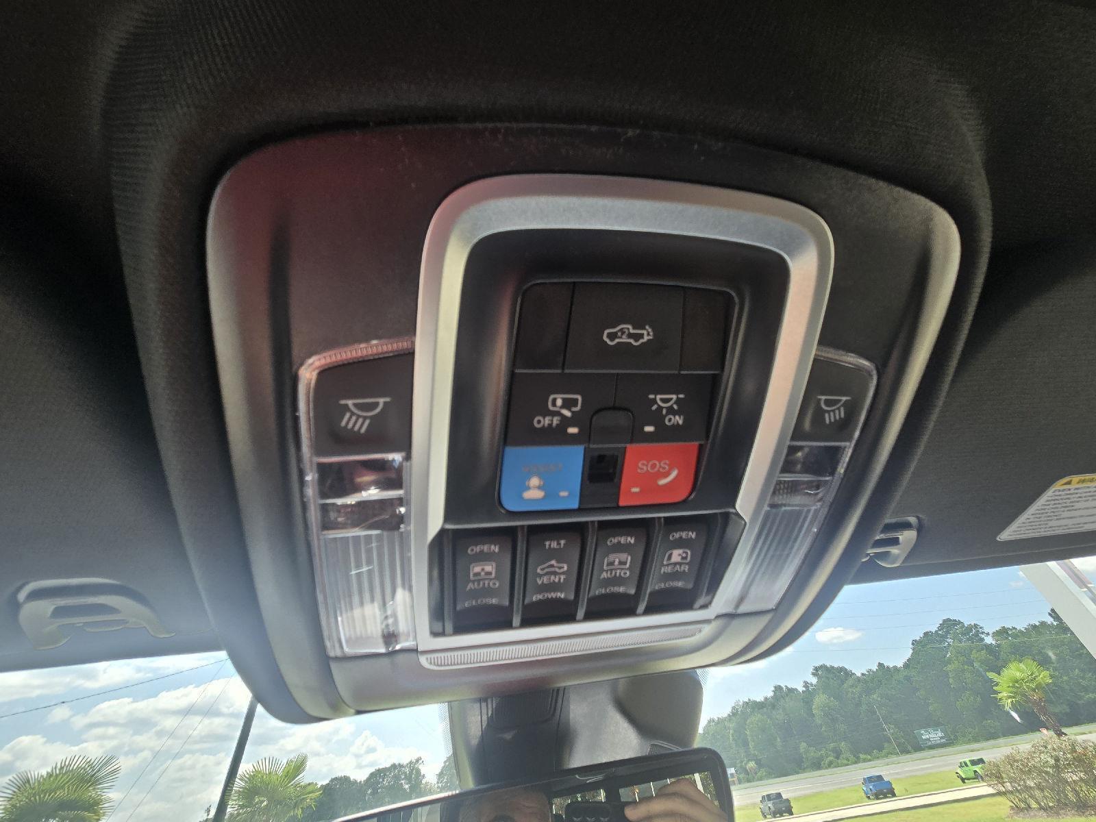 2026 Ram 1500 Laramie photo 21