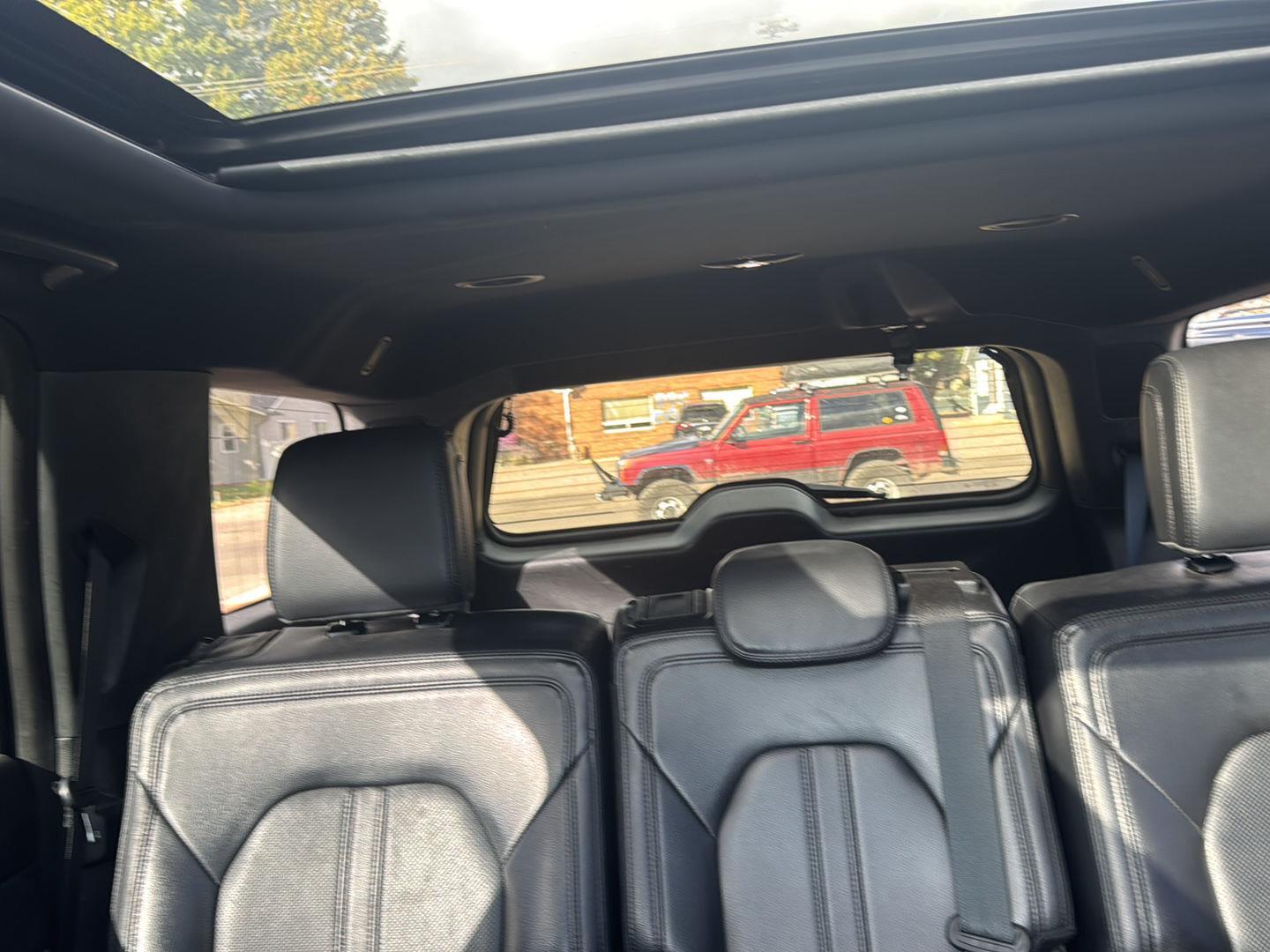2021 Ford Expedition Limited photo 14