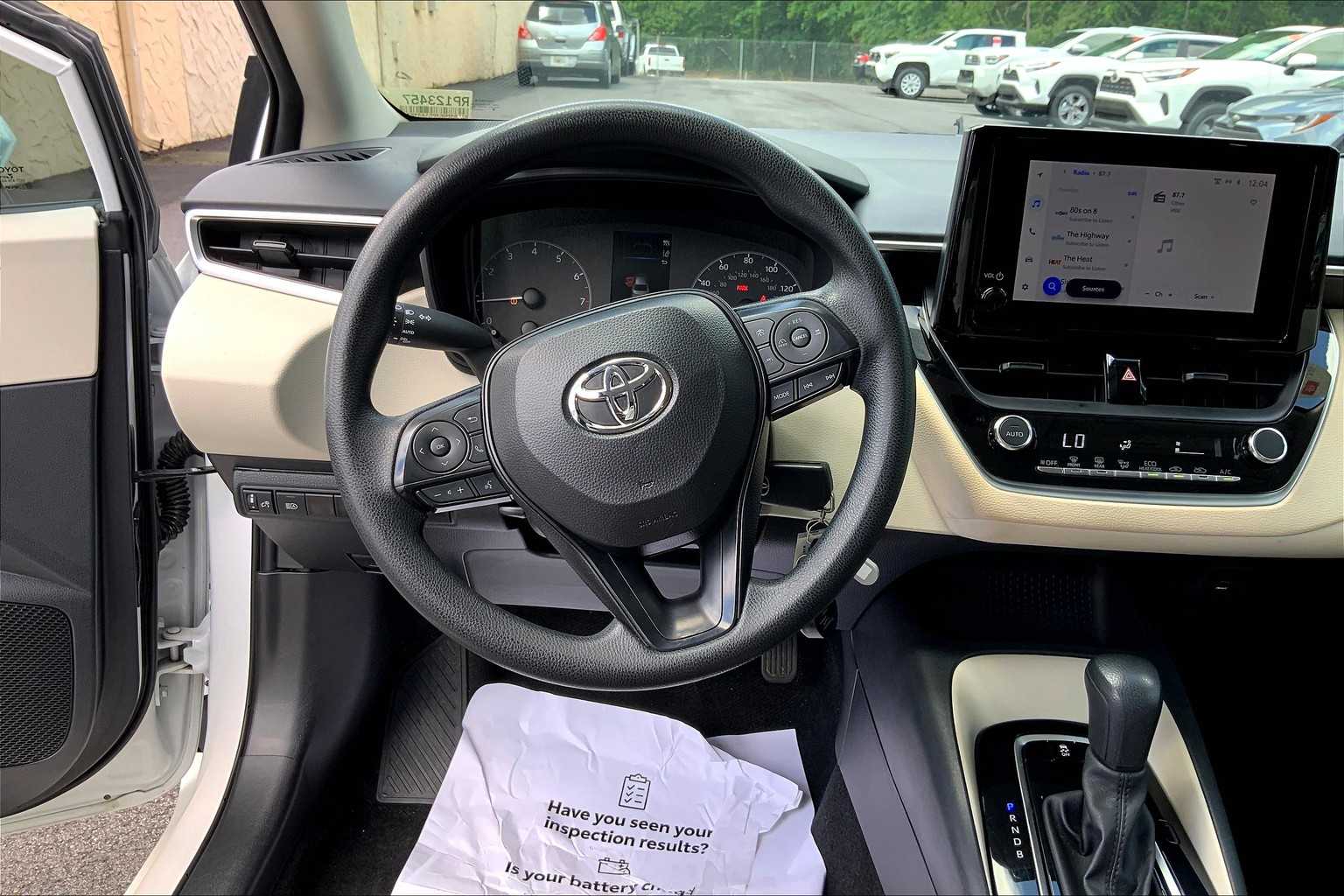 Image 4 of Certified Pre-Owned 2024 Toyota Corolla LE