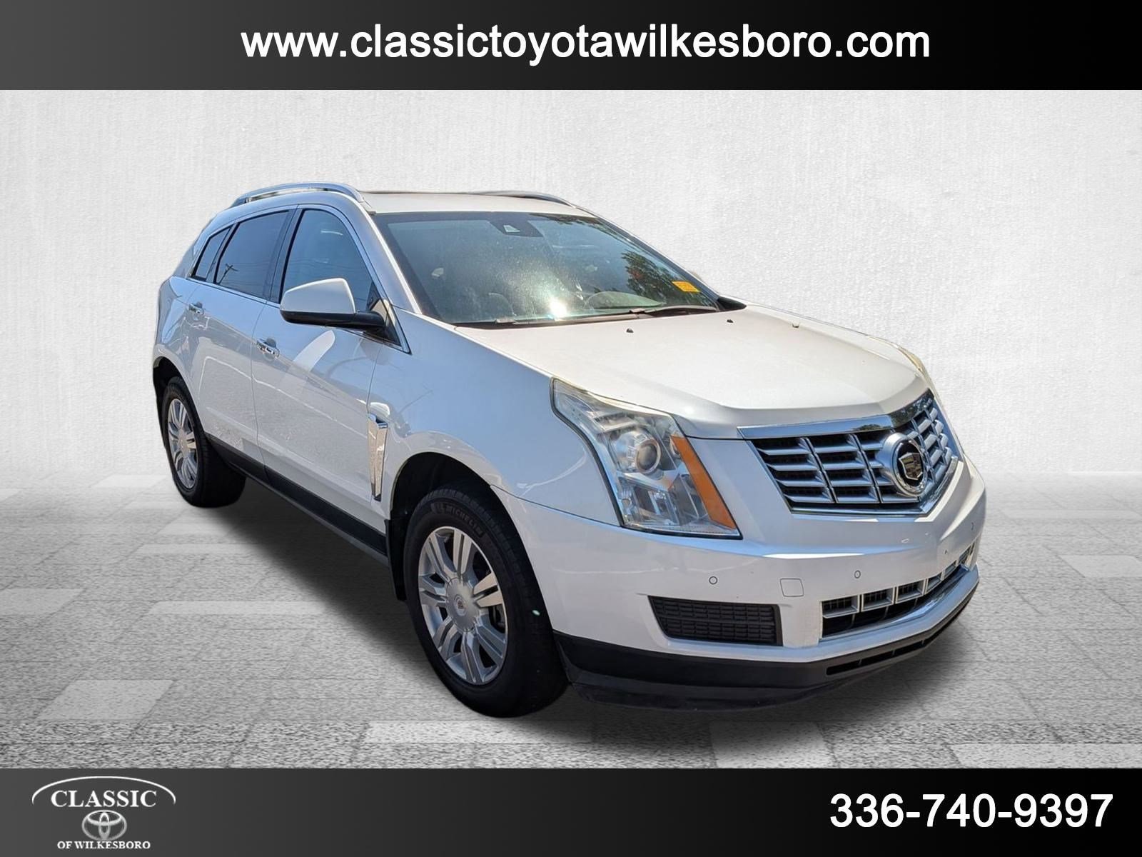 2016 Cadillac SRX Luxury photo 3