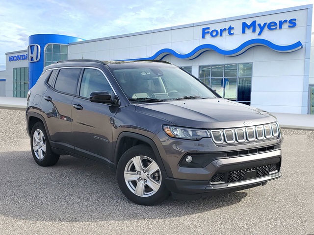2022 Jeep Compass Latitude's photo