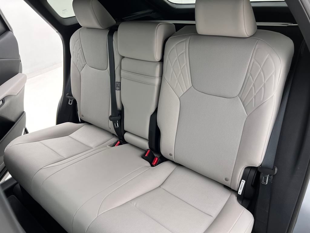 2024 Lexus RX 350 Premium photo 18