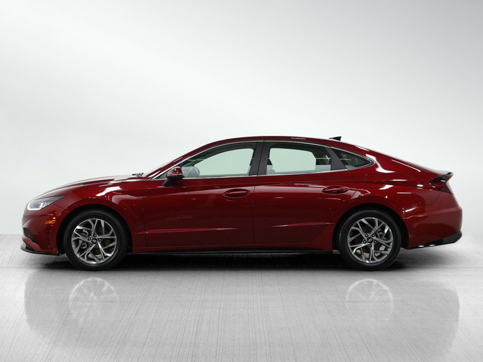 Used 2023 Hyundai Sonata SEL with VIN KMHL64JA6PA272207 for sale in Minneapolis, Minnesota