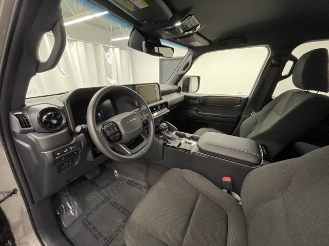 2025 Toyota Land Cruiser photo 10