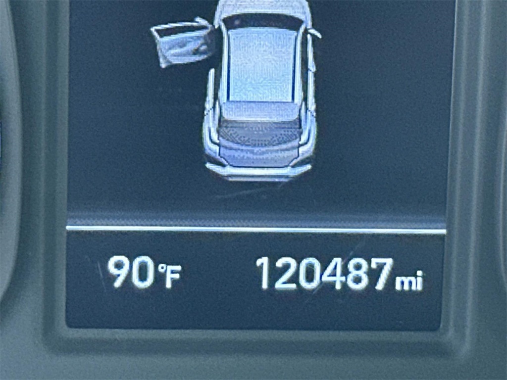 2018 Hyundai Kona SEL photo 25