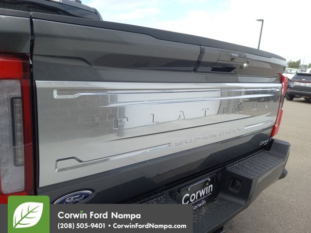 2025 Ford F-250 Platinum photo 28