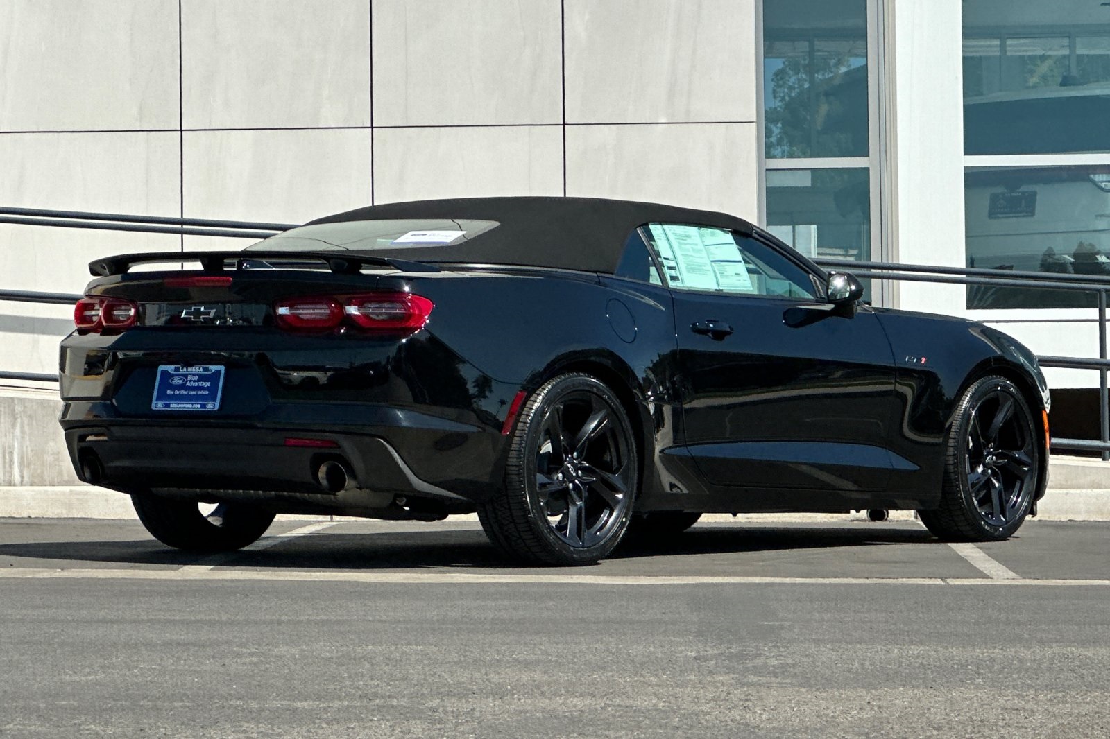 2023 Chevrolet Camaro LT1 photo 3