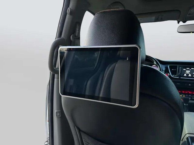 2020 Kia Sedona SX photo 14