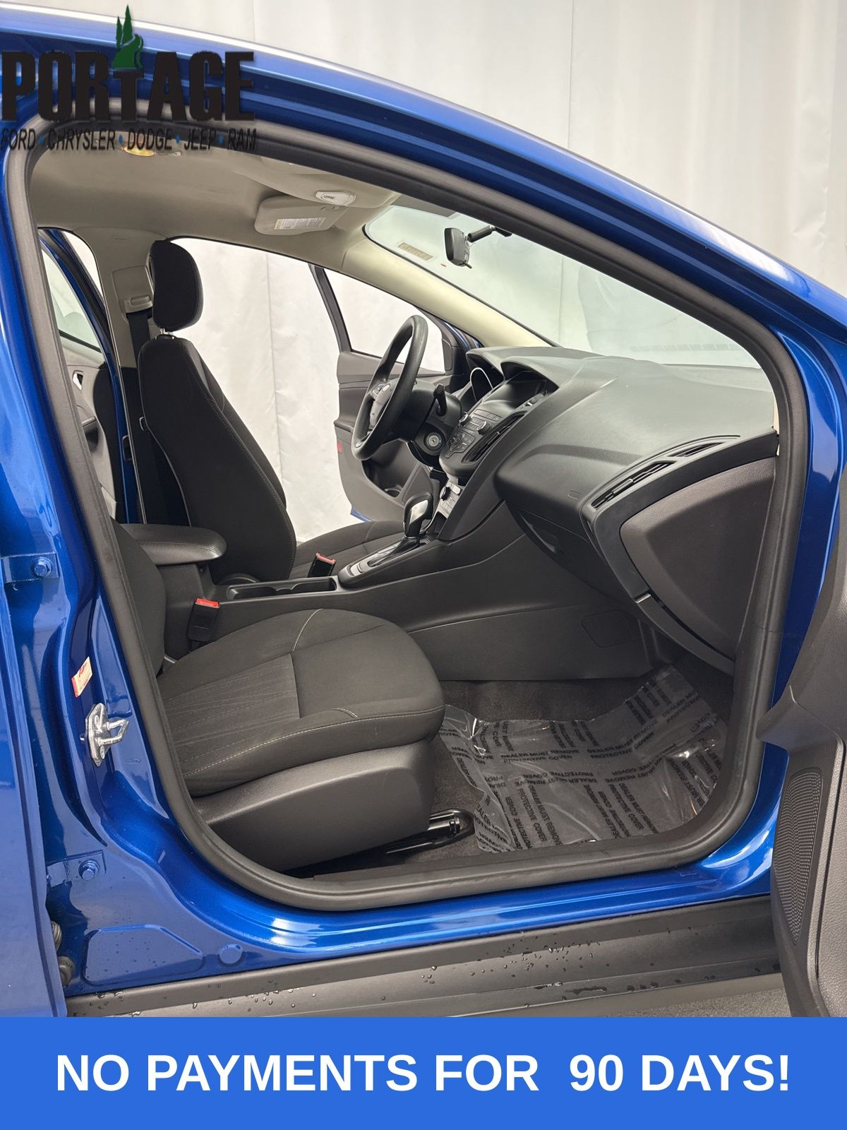 2018 Ford Focus SE photo 21