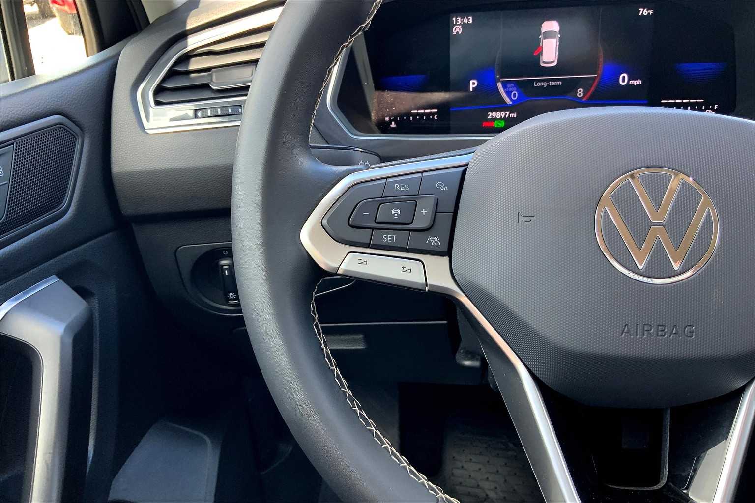 2023 Volkswagen Tiguan S photo 21