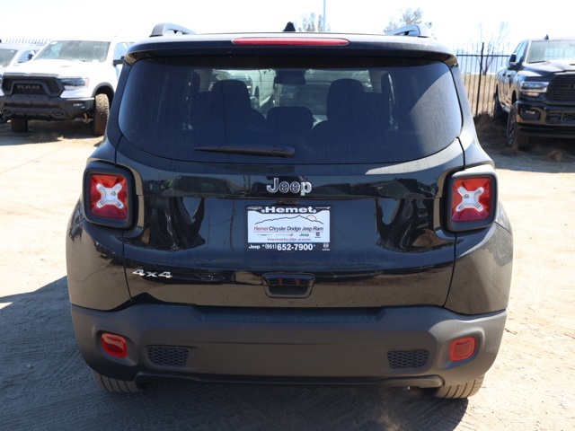 2023 Jeep Renegade Latitude photo 4