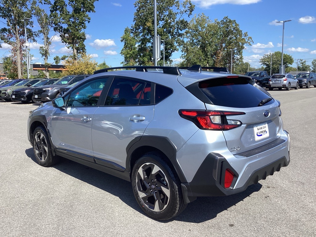 2025 Subaru Crosstrek Limited photo 5