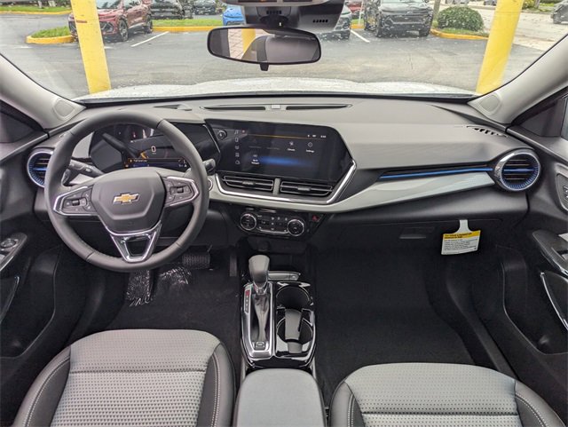 2026 Chevrolet Trax LT photo 9