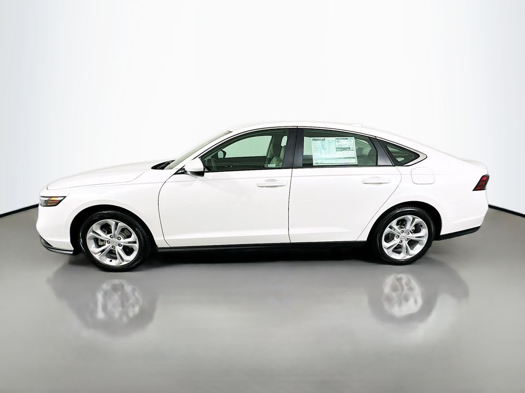 2025 Honda Accord LX photo 8