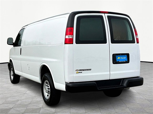 2024 Chevrolet Express Cargo Work Van photo 3