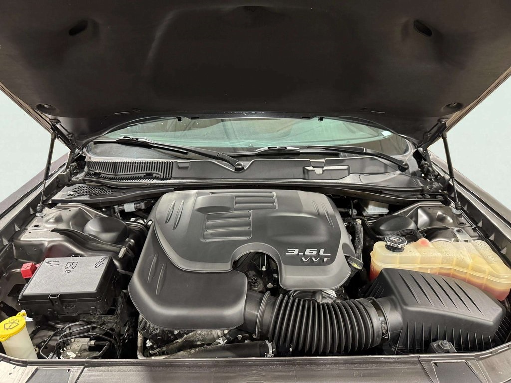 2022 Dodge Challenger SXT photo 24