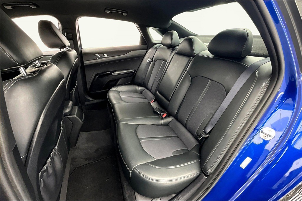 2022 Kia K5 GT-Line photo 25