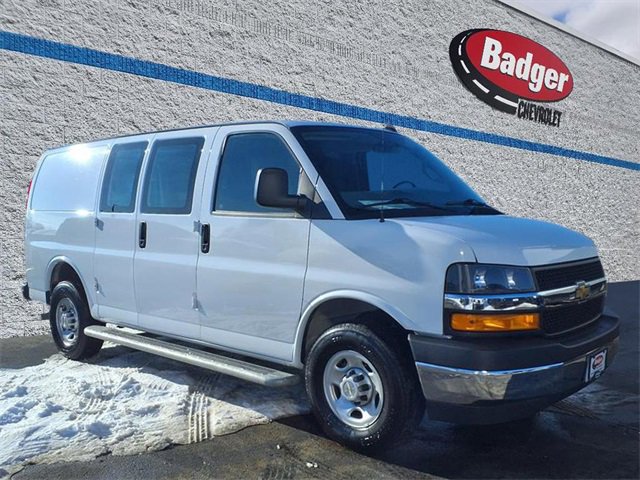 2024 Chevrolet Express Cargo Work Van's photo