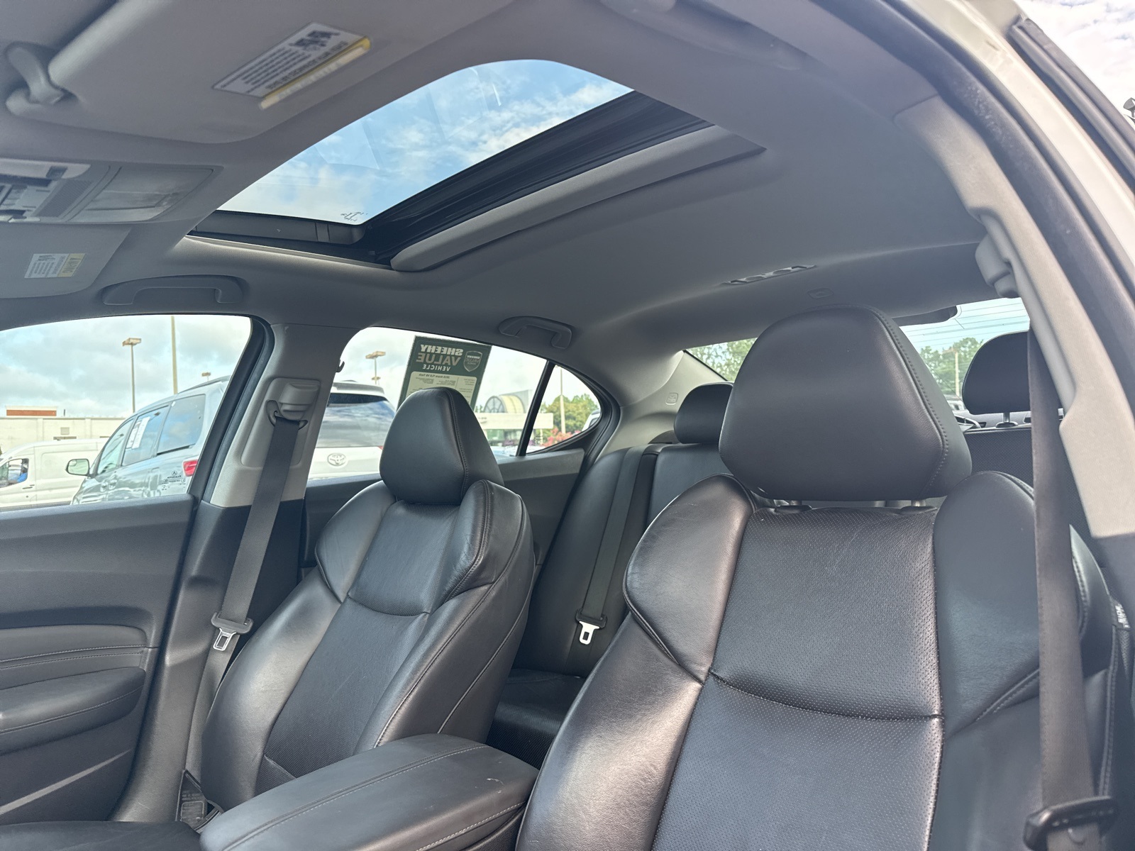 2015 Acura TLX Technology photo 16