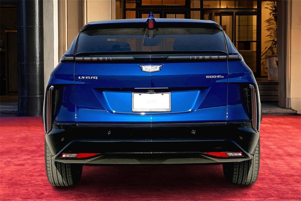 2025 Cadillac Lyriq Sport photo 5