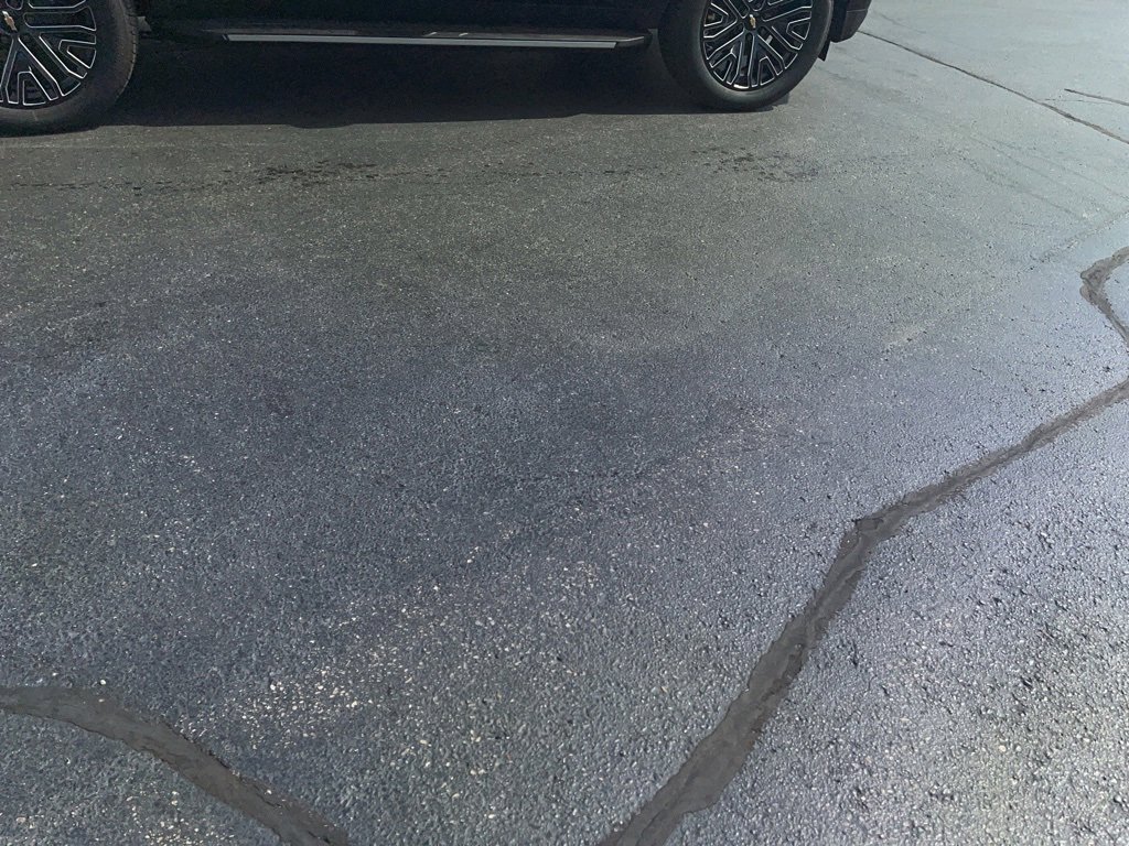 2025 Chevrolet Tahoe Premier photo 4