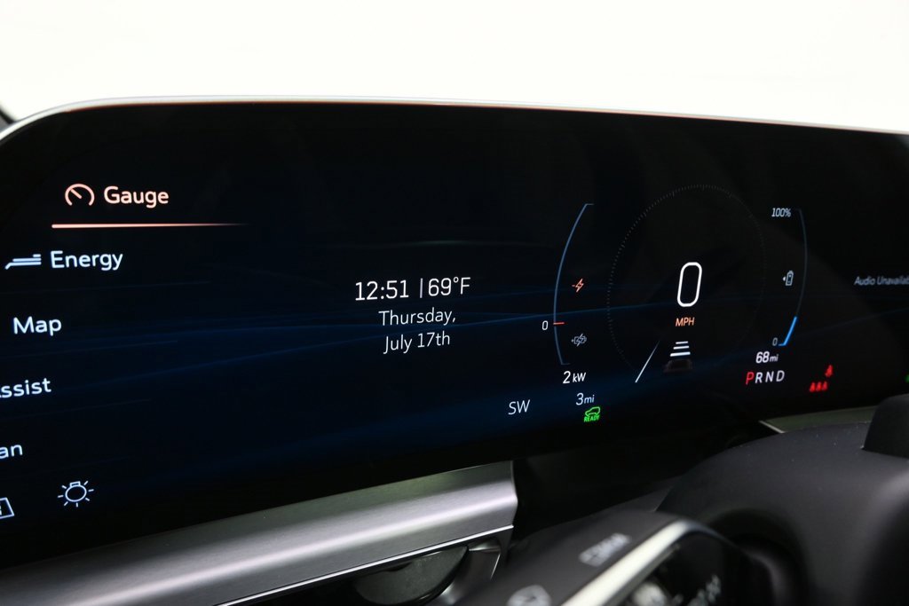 2025 Cadillac Lyriq Sport photo 15