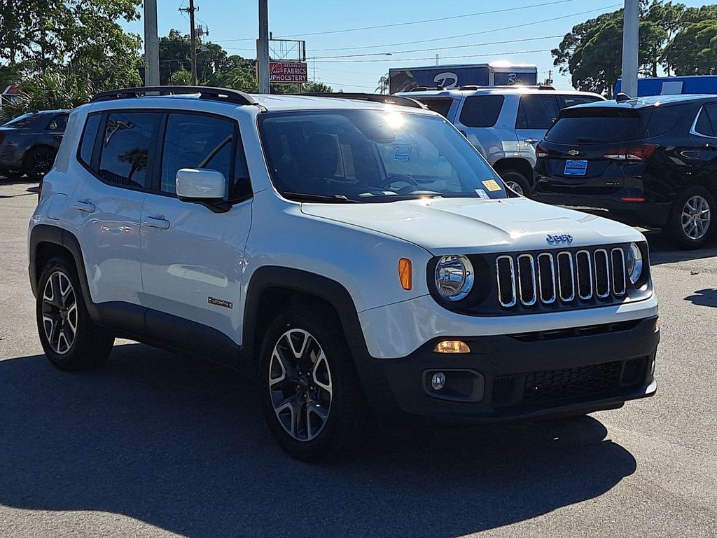 2018 Jeep Renegade Latitude North Edition photo 3