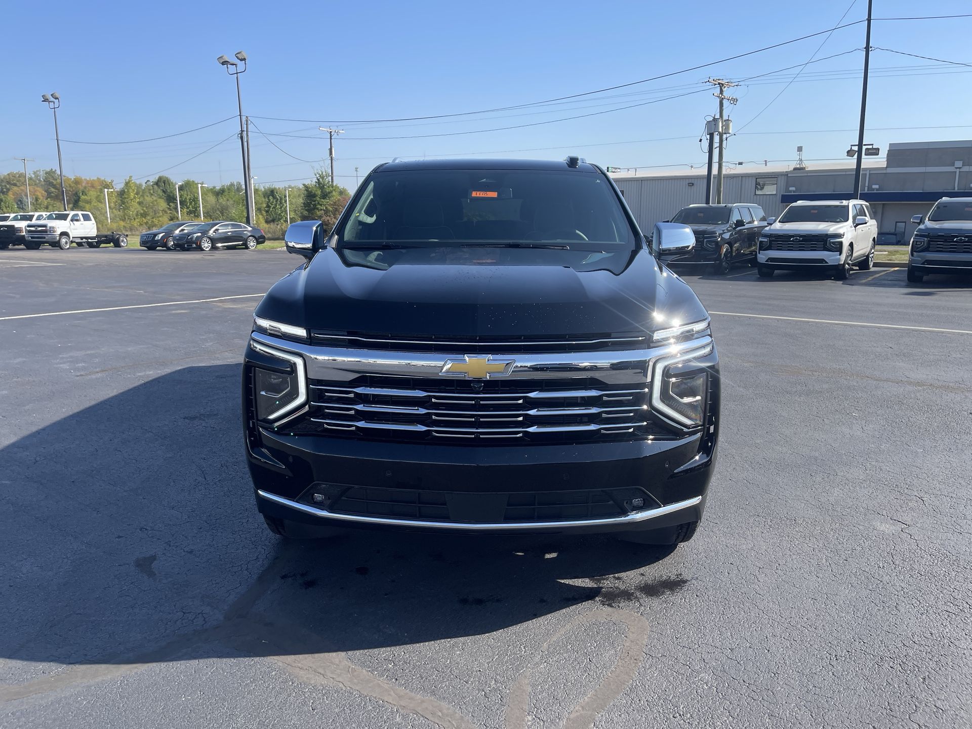 2026 Chevrolet Suburban Premier photo 2