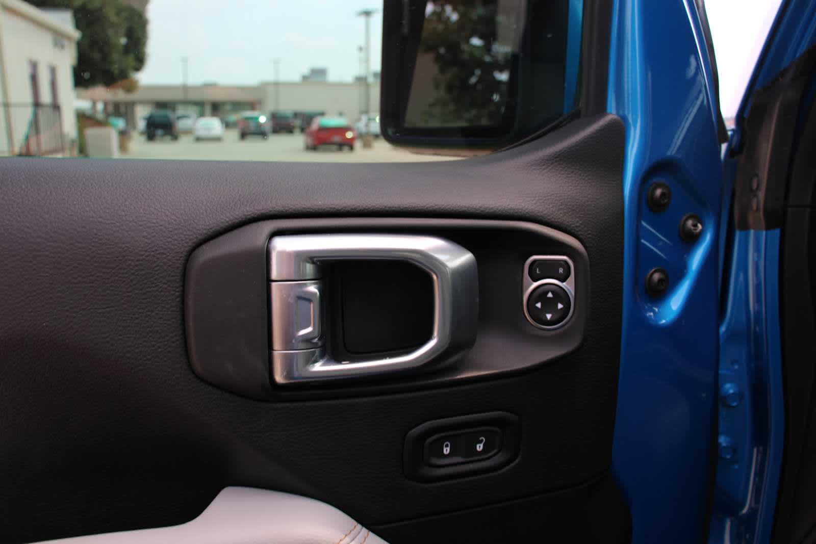 2022 Jeep Gladiator High Altitude photo 14