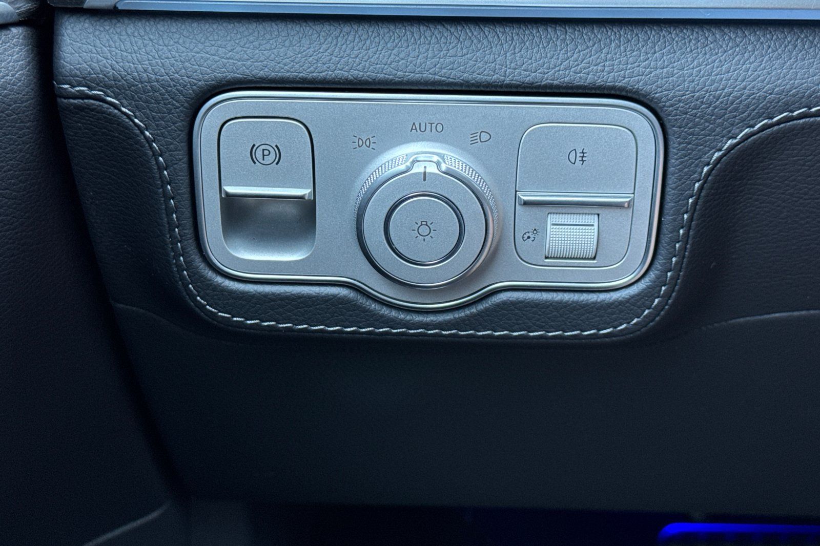 2025 Mercedes Benz GLS 580 4MATIC photo 27