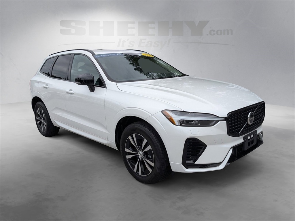 2024 Volvo XC60 Recharge Hybrid T8 Plus photo 2